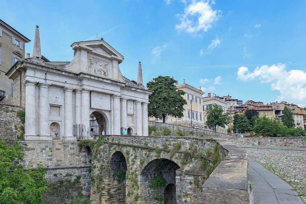 Bergamo Alta - Funicolare Apartment Kültér fotó